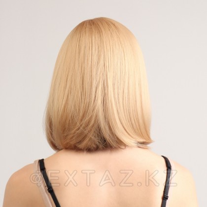Парик искусственный с чёлкой 30 см, цвет блонд от sex shop Extaz фото 3