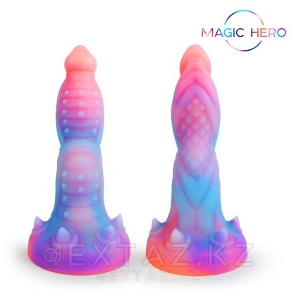 Фаллоимитатор Magic Hero с шипами (19×4,6 см), разноцветный от sex shop Extaz