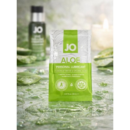 Гель на водной основе с алоэ и гиалуроновой кислотой JO ALOE, 5 мл от sex shop Extaz фото 3