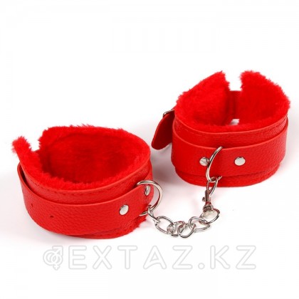 Аксессуар для карнавала- красные наручники от sex shop Extaz фото 2