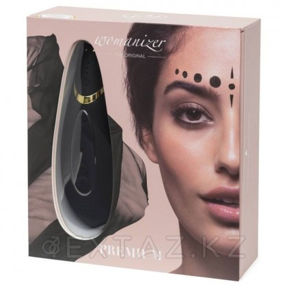 Бесконтактный клиторальный стимулятор Womanizer Premium черный/золотой от sex shop Extaz фото 2