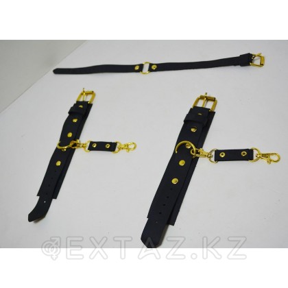 Набор кожаных изделий черный ( пояс, наручники, оковы на ноги, чокер) от sex shop Extaz