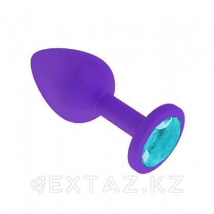 Анальная втулка силиконовая фиолетовая с голубым кристаллом от sex shop Extaz