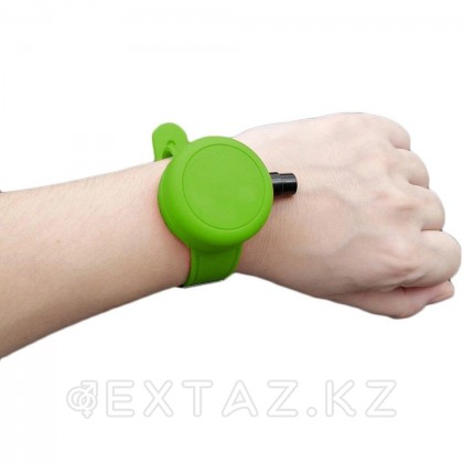 Антисептический браслет для рук - зелёный от sex shop Extaz фото 2