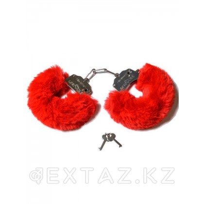 Шикарные наручники с пушистым красным мехом (Be Mine) от sex shop Extaz