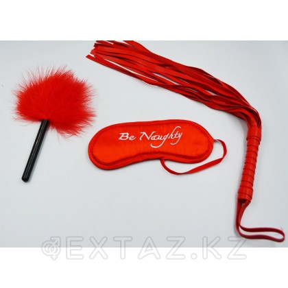 Фетиш набор Be naughty красный (наручники, тиклер, маска, плеть, кляп) от sex shop Extaz фото 2