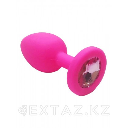 Анальная пробка из розового силикона со светло-розовым кристаллом (размер S) от sex shop Extaz