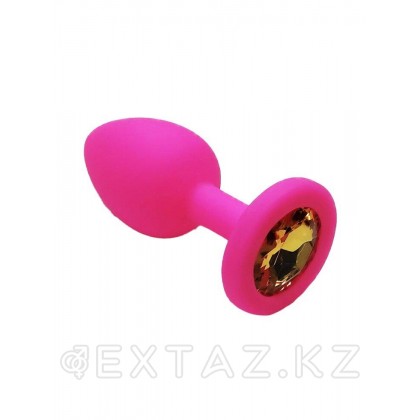 Анальная пробка из розового силикона с жёлтым кристаллом (размер S) от sex shop Extaz