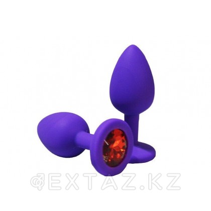 Анальная пробка из фиолетового силикона с красным кристаллом (размер S) от sex shop Extaz фото 2
