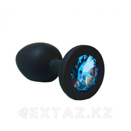 Анальная пробка из чёрного силикона с голубым кристаллом (размер S) от sex shop Extaz