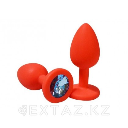 Анальная пробка из красного силикона с голубым кристаллом (размер S) от sex shop Extaz фото 2
