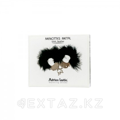 Металлические наручники с черными перьями Adrien Lastic от sex shop Extaz фото 3