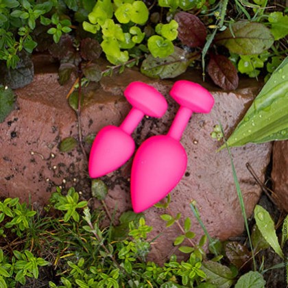 Маленькая дизайнерская анальная пробка с вибрацией Fun Toys Gplug - розовая от sex shop Extaz фото 5