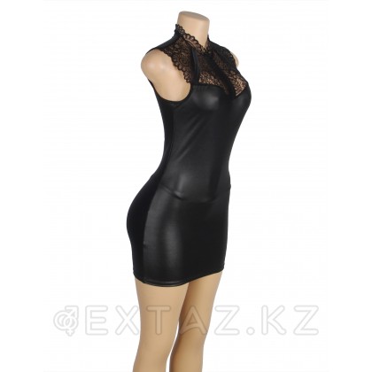 Кожаное платье с кружевом на груди (+ стринги, XL-2XL) от sex shop Extaz фото 9