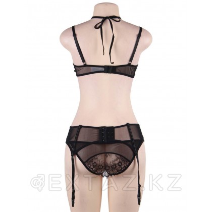 Комплект белья черный: бра, стринги и пояс с ремешками (размер 3XL-4XL) от sex shop Extaz фото 8