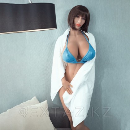 Реалистичная секс-кукла Фабиана (170 см, 46 кг) от sex shop Extaz
