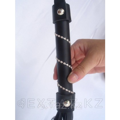 Большая плётка, ручка со стразами от sex shop Extaz фото 3