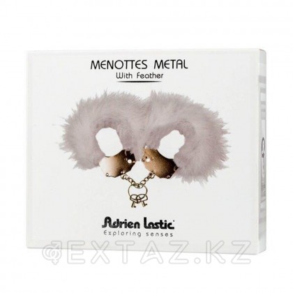 Металлические наручники с белыми перьями Adrien Lastic от sex shop Extaz фото 3