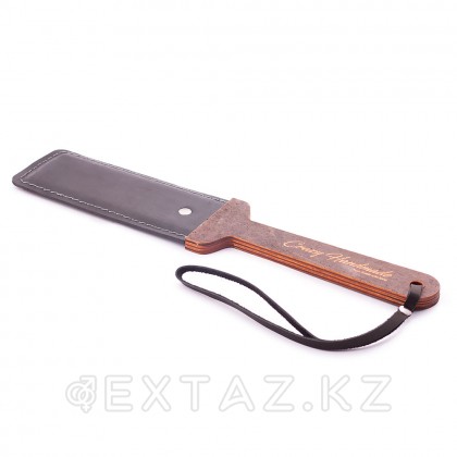 Твердый паддл из натуральной кожи и дерева от sex shop Extaz
