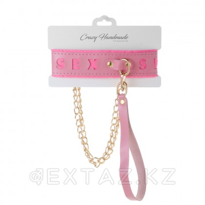 Ошейник розовый с поводком с надписью SEX, фетр, золото от sex shop Extaz