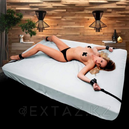 Комплект бондажных ремней с наручниками для кровати Strict Deluxe Bed Restraint Kit от sex shop Extaz фото 2