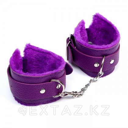 Аксессуар для карнавала- фиолетовые наручники от sex shop Extaz фото 2