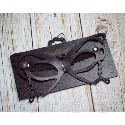 Маска резная  Маска резная