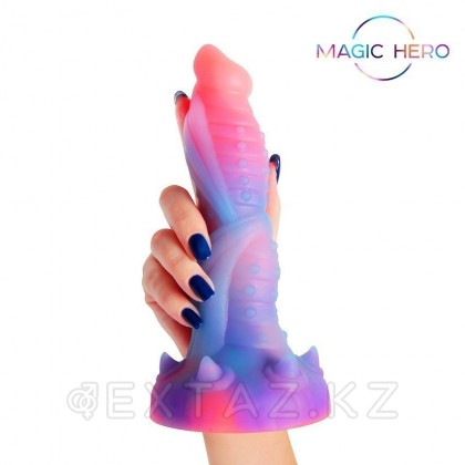 Фаллоимитатор Magic Hero с шипами (19×4,6 см), разноцветный от sex shop Extaz фото 2