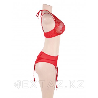 Комплект белья красный: бра, стринги и пояс с ремешками (размер 3XL-4XL) от sex shop Extaz фото 3