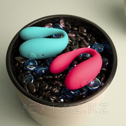 Вибратор для пар TWIN Pink с управлением через приложение от Amovibe от sex shop Extaz фото 2