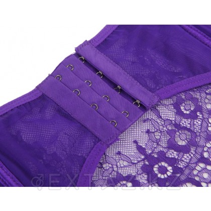 Комплект белья лиловый: бра, стринги и пояс с ремешками (размер XL-2XL) от sex shop Extaz фото 3