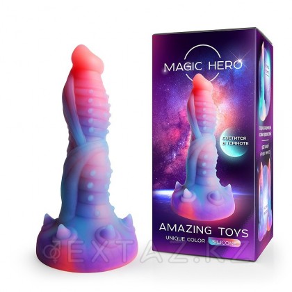 Фаллоимитатор Magic Hero с шипами (19×4,6 см), разноцветный от sex shop Extaz