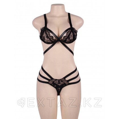 Комплект белья: бра и стринги с ремешками черные (размер XL-2XL) от sex shop Extaz фото 6