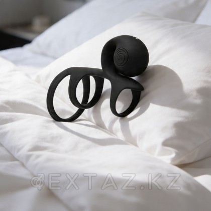Эрекционное кольцо со стимуляцией для пар SVibe Snail JOVI Arc, черное от sex shop Extaz фото 5