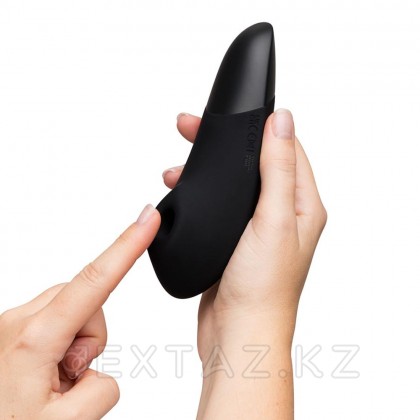 Бесконтактный клиторальный стимулятор Womanizer Enhance с вибрацией, черный от sex shop Extaz фото 2