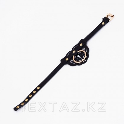 Чокер с клепками и золотой фурнитурой от sex shop Extaz