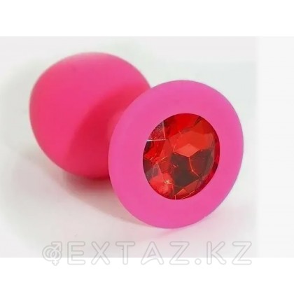 Анальная пробка из розового силикона с красным кристаллом (размер S) от sex shop Extaz фото 2