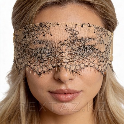 Кружевная маска экрю (Base) (One Size) от sex shop Extaz