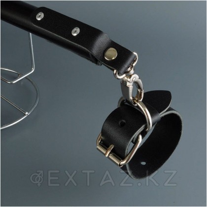 Распорка-комплект с ошейником и наручниками от sex shop Extaz фото 2
