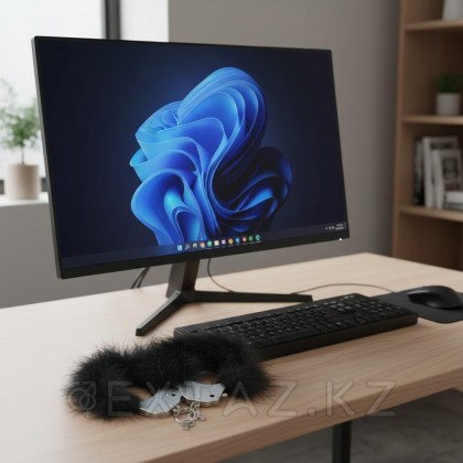 Металлические наручники с черными перьями Adrien Lastic от sex shop Extaz фото 4