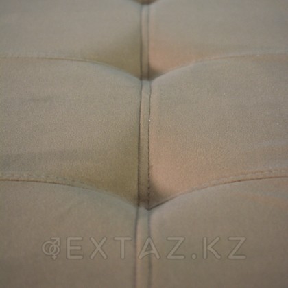 Мягкий диван-софа с полостью для хранения секс куклы бежевый от sex shop Extaz фото 2
