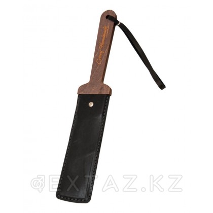 Твердый паддл из натуральной кожи и дерева от sex shop Extaz фото 2