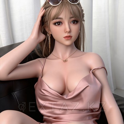 Реалистичная силиконовая секс-кукла Кики (150 см, 30 кг) от sex shop Extaz