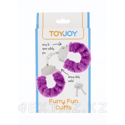 Наручники Furry Fun Cuffs, сиреневые от sex shop Extaz фото 3