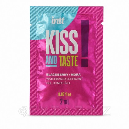 Гель с ароматом ежевики и согревающим эффектом INTT Kiss and taste! 2 мл (саше) от sex shop Extaz