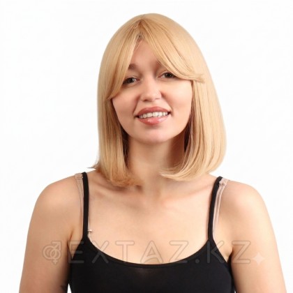 Парик искусственный с чёлкой 30 см, цвет блонд от sex shop Extaz
