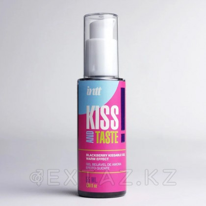Гель со вкусом ежевики и согревающим эффектом INTT Kiss ans taste! 55 мл от sex shop Extaz фото 2